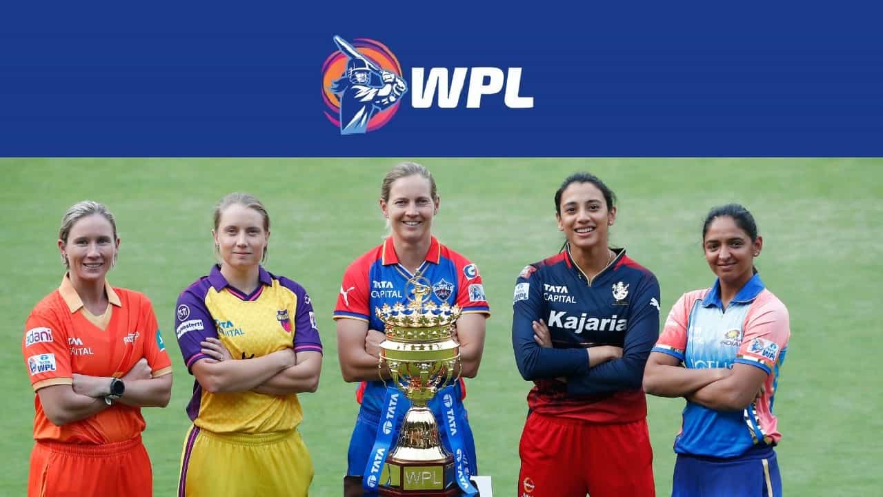 WPL 2024: ವುಮೆನ್ಸ್ ಪ್ರೀಮಿಯರ್ ಲೀಗ್ (WPL 2024) ಸೀಸನ್-2 ಆರಂಭಕ್ಕೆ ಕ್ಷಣಗಣನೆ ಶುರುವಾಗಿದೆ. ಬಹುನಿರೀಕ್ಷಿತ ಮಹಿಳಾ ಕ್ರಿಕೆಟ್ ಟೂರ್ನಿ ಫೆಬ್ರವರಿ 23 ರಿಂದ ಶುರುವಾಗಲಿದ್ದು, ಫೈನಲ್ ಪಂದ್ಯವು ಮಾರ್ಚ್ 17 ರಂದು ನಡೆಯಲಿದೆ. ಈ ಬಾರಿಯ ಟೂರ್ನಿಯು ಎರಡು ನಗರಗಳಲ್ಲಿ ನಡೆಯಲಿರುವುದು ವಿಶೇಷ.