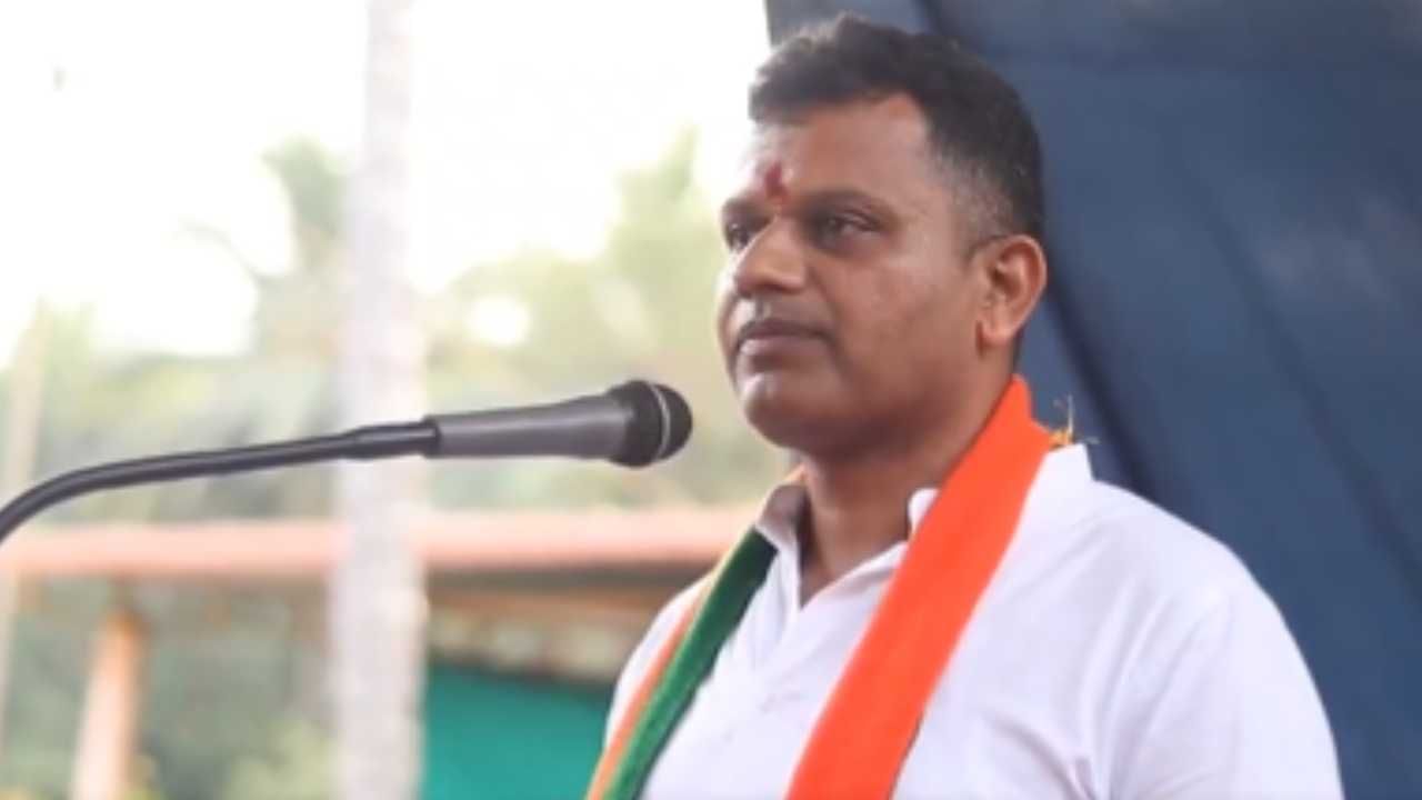 ನಾಮಪತ್ರ ಸಲ್ಲಿಸಿದ ಬ್ರಿಜೇಶ್ ಚೌಟ, ದಕ್ಷಿಣ ಕನ್ನಡ ಕ್ಷೇತ್ರದ ಬಿಜೆಪಿ ಅಭ್ಯರ್ಥಿಯ ಆಸ್ತಿ ಮೌಲ್ಯ ಎಷ್ಟಿದೆ ಗೊತ್ತಾ? ನಾಮಪತ್ರ ಸಲ್ಲಿಸಿದ ಬ್ರಿಜೇಶ್ ಚೌಟ, ದಕ್ಷಿಣ ಕನ್ನಡ ಕ್ಷೇತ್ರದ ಬಿಜೆಪಿ ಅಭ್ಯರ್ಥಿಯ ಆಸ್ತಿ ಮೌಲ್ಯ ಎಷ್ಟಿದೆ ಗೊತ್ತಾ?