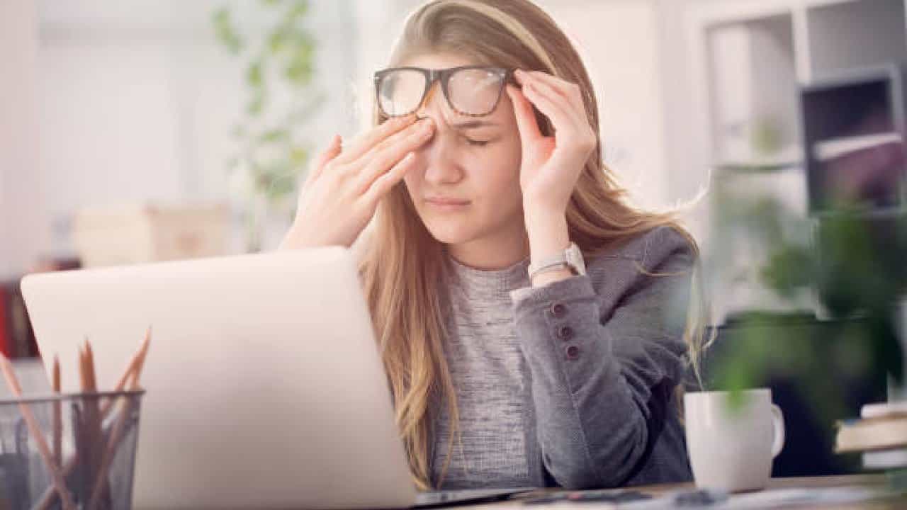 Eye Care: ಅತಿಯಾಗಿ ಕಂಪ್ಯೂಟರ್ ನೋಡುವುದರಿಂದಾಗುವ ಕಣ್ಣಿನ ಆಯಾಸ ಕಡಿಮೆ ಮಾಡೋದು ಹೇಗೆ?