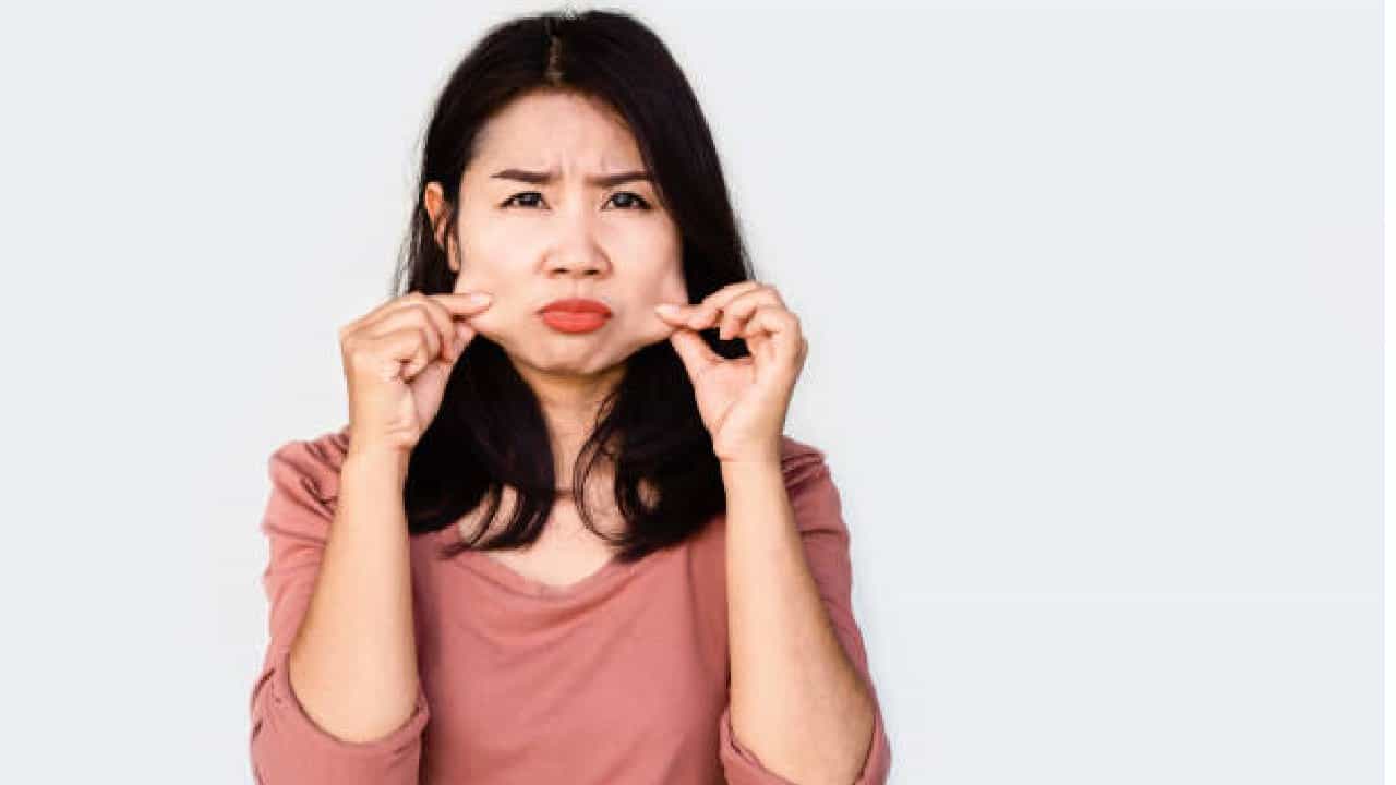 Face Fat: ಮುಖದ ಕೊಬ್ಬು ಕರಗಿಸಲು ಏನು ಮಾಡಬೇಕು? Face Fat: ಮುಖದ ಕೊಬ್ಬು ಕರಗಿಸಲು ಏನು ಮಾಡಬೇಕು?