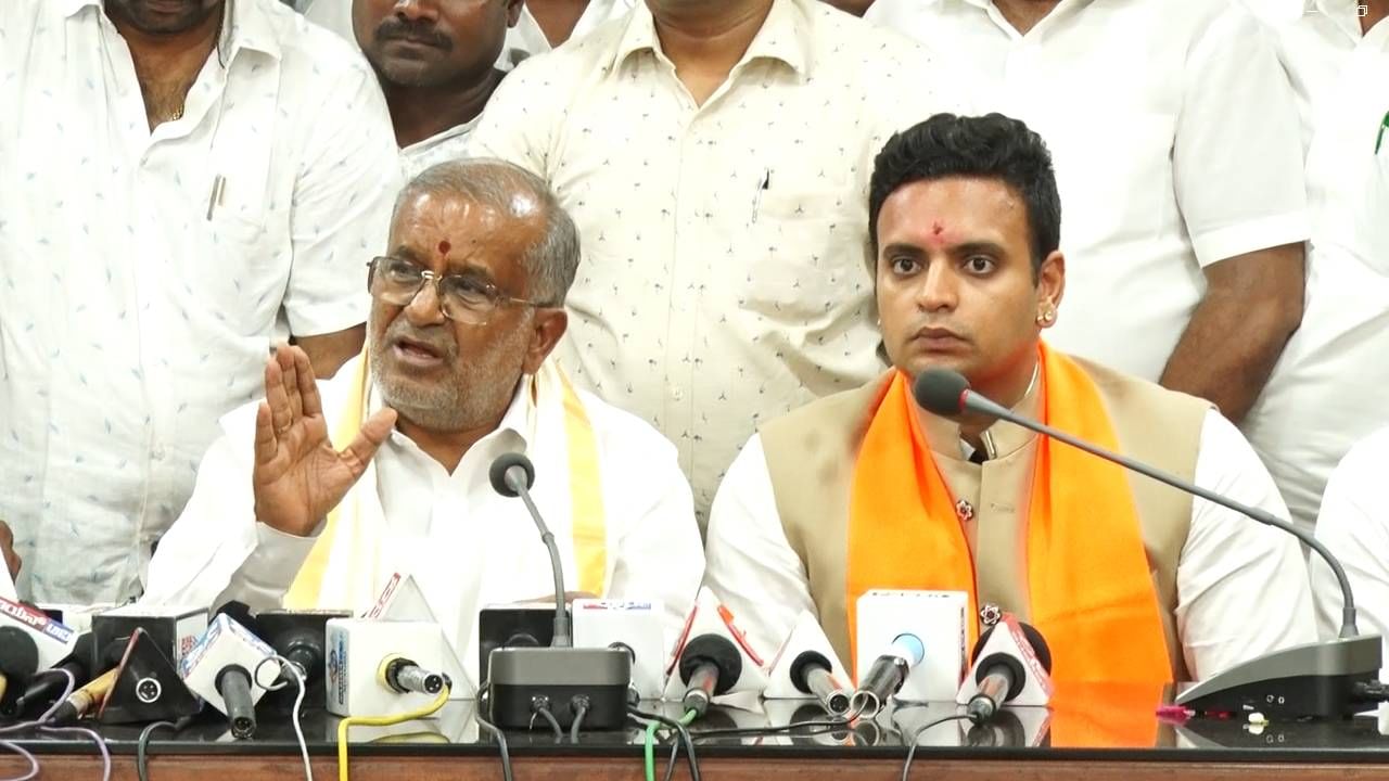 ಯದುವೀರ್ಗೆ ವೋಟ್ ಹಾಕೋದು ಚಾಮುಂಡೇಶ್ವರಿಗೆ ಹೂವು ಹಾಕಿದಂತೆ; ಶಾಸಕ ಜಿಟಿ ದೇವೇಗೌಡ ಯದುವೀರ್ಗೆ ವೋಟ್ ಹಾಕೋದು ಚಾಮುಂಡೇಶ್ವರಿಗೆ ಹೂವು ಹಾಕಿದಂತೆ; ಶಾಸಕ ಜಿಟಿ ದೇವೇಗೌಡ