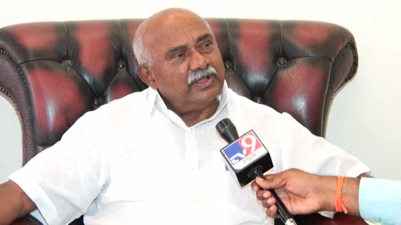 ಮೈಸೂರು-ಕೊಡಗು ಲೋಕಸಭಾ ಕ್ಷೇತ್ರದ ಕಾಂಗ್ರೆಸ್ ಟಿಕೆಟ್ಗೆ ಬೇಡಿಕೆ ಇಟ್ಟ ಬಿಜೆಪಿ ನಾಯಕ ಮೈಸೂರು-ಕೊಡಗು ಲೋಕಸಭಾ ಕ್ಷೇತ್ರದ ಕಾಂಗ್ರೆಸ್ ಟಿಕೆಟ್ಗೆ ಬೇಡಿಕೆ ಇಟ್ಟ ಬಿಜೆಪಿ ನಾಯಕ