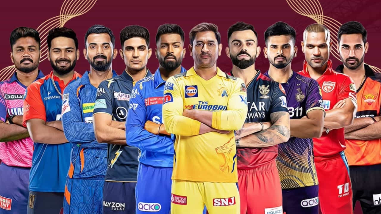 ಪ್ರತಿಯೊಬ್ಬ ಕ್ರಿಕೆಟಿಗನು ತನ್ನ ತವರು ತಂಡದ ಪರ ಕ್ರಿಕೆಟ್ ಆಡಬೇಕೆಂಬ ಮಹದಾಸೆಯನ್ನು ಹೊಂದಿರುತ್ತಾನೆ. ಆದರೆ ಮಿಲಿಯನ್ ಡಾಲರ್ ಟೂರ್ನಿ ಐಪಿಎಲ್ನಲ್ಲಿ ಮಾತ್ರ ಈ ಕನಸು ಕೆಲವು ಖ್ಯಾತ ಕ್ರಿಕೆಟಿಗರ ಪಾಲಿಗೆ ಇನ್ನು ಕನಸಾಗೆ ಉಳಿದಿದೆ. ಅಂತಹ ಪ್ರಮುಖ ಐವರು ಕ್ರಿಕೆಟಿಗರ ವಿವರ ಇಲ್ಲಿದೆ.