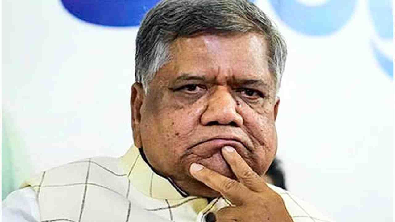 ಬಿಜೆಪಿ 2ನೇ ಪಟ್ಟಿ ಪ್ರಕಟ: ರಾಯಚೂರಿಗೆ ಹೊರಟಿದ್ದ ಶೆಟ್ಟರ್ ಕಾರು ವಾಪಸ್ ಹುಬ್ಬಳ್ಳಿಯತ್ತ ತಿರುಗಿತು