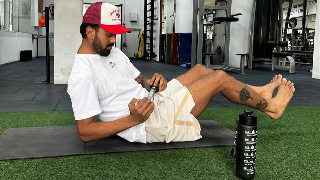 KL Rahul: ಐಪಿಎಲ್ಗಾಗಿ ಕಸರತ್ತು ಶುರು ಮಾಡಿದ ಕೆಎಲ್ ರಾಹುಲ್ KL Rahul: ಐಪಿಎಲ್ಗಾಗಿ ಕಸರತ್ತು ಶುರು ಮಾಡಿದ ಕೆಎಲ್ ರಾಹುಲ್