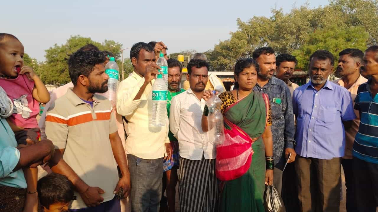 ಕೊಪ್ಪಳ ಜಿಲ್ಲಾಸ್ಪತ್ರೆಯಲ್ಲಿ ಇಲ್ಲ ಕುಡಿಯುವ ನೀರು: ಹಣ ಕೊಟ್ಟು ನೀರು ಖರೀದಿಸುತ್ತಿರುವ ರೋಗಿಗಳು