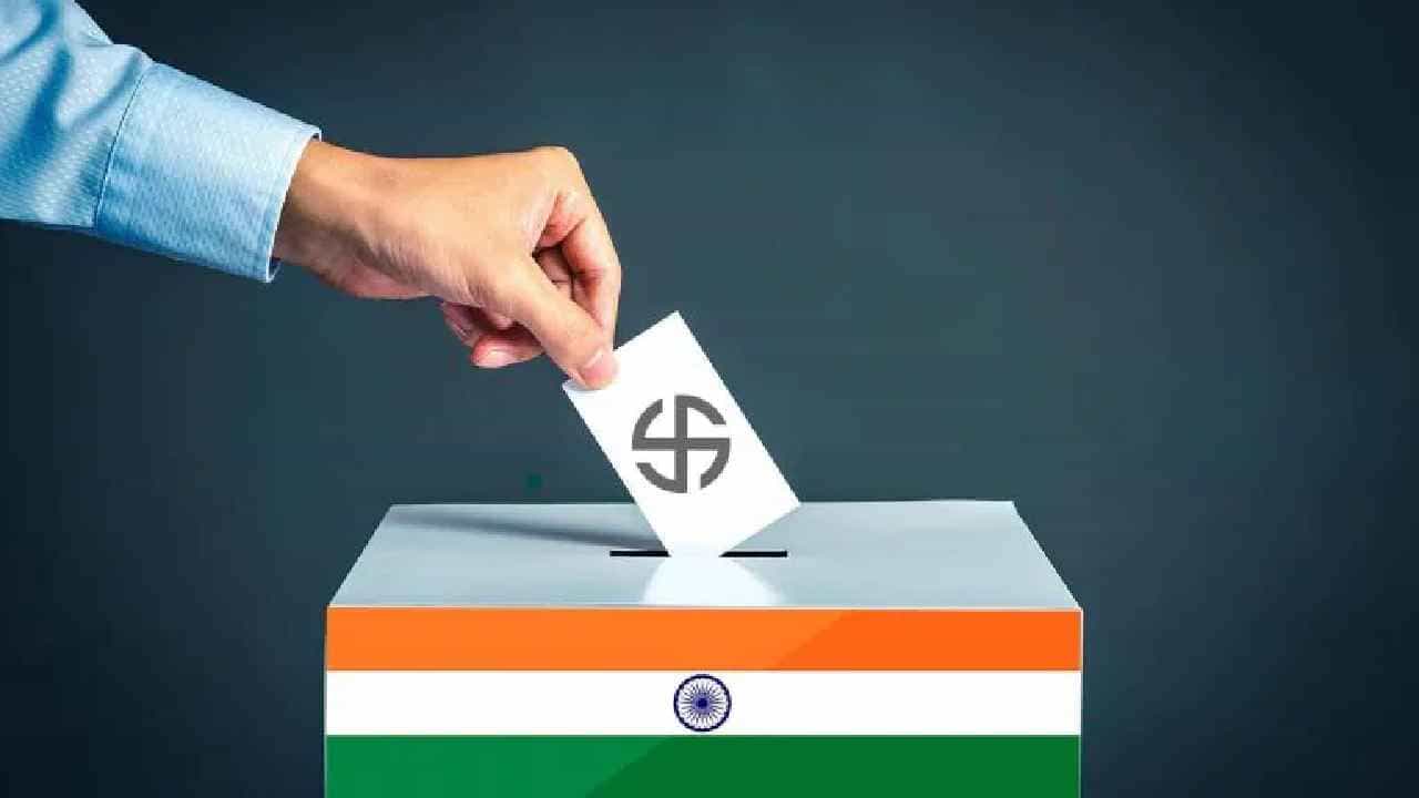 ಲೋಕಸಭೆ ಚುನಾವಣೆ ದಿನಾಂಕ ಘೋಷಣೆಯಾಗಿದ್ದು, ಏಪ್ರಿಲ್ 19 ರಿಂದ ಒಟ್ಟು 7 ಹಂತಗಳಲ್ಲಿ ಮತದಾನ ನಡೆಯಲಿದೆ. ಜೂನ್ 4 ರಂದು ಫಲಿತಾಂಶ ಪ್ರಕಟವಾಗಲಿದೆ. ಇದರ ಬೆನ್ನಲ್ಲೇ ದೇಶಾದ್ಯಂತ ನೀತಿ ಸಂಹಿತೆ ಜಾರಿಯಾಗಿದೆ.