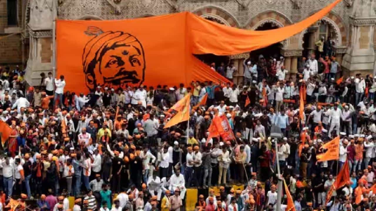 Maratha Reservation: ಮರಾಠ ಮೀಸಲಾತಿ ವಿರುದ್ಧ ಬಾಂಬೆ ಹೈಕೋರ್ಟ್ನಲ್ಲಿ ಸಾರ್ವಜನಿಕ ಹಿತಾಸಕ್ತಿ ಅರ್ಜಿ Maratha Reservation: ಮರಾಠ ಮೀಸಲಾತಿ ವಿರುದ್ಧ ಬಾಂಬೆ ಹೈಕೋರ್ಟ್ನಲ್ಲಿ ಸಾರ್ವಜನಿಕ ಹಿತಾಸಕ್ತಿ ಅರ್ಜಿ