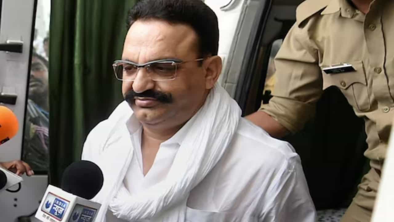 ಮುಖ್ತಾರ್ ಅನ್ಸಾರಿ ಸಾವು: ಪ್ರತಿಪಕ್ಷಗಳ ವಿರುದ್ಧ ಬಿಜೆಪಿ ವಾಗ್ದಾಳಿ, ಸುಪ್ರೀಂ ಮೇಲ್ವಿಚಾರಣೆಯ ತನಿಖೆಗೆ ಅಖಿಲೇಶ್ ಯಾದವ್ ಆಗ್ರಹ ಮುಖ್ತಾರ್ ಅನ್ಸಾರಿ ಸಾವು: ಪ್ರತಿಪಕ್ಷಗಳ ವಿರುದ್ಧ ಬಿಜೆಪಿ ವಾಗ್ದಾಳಿ, ಸುಪ್ರೀಂ ಮೇಲ್ವಿಚಾರಣೆಯ ತನಿಖೆಗೆ ಅಖಿಲೇಶ್ ಯಾದವ್ ಆಗ್ರಹ