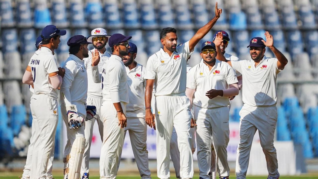 Ranji Trophy 2024: 42ನೇ ಬಾರಿ ರಣಜಿ ಕಿರೀಟ ಮುಡಿಗೇರಿಸಿಕೊಂಡ ಮುಂಬೈ Ranji Trophy 2024: 42ನೇ ಬಾರಿ ರಣಜಿ ಕಿರೀಟ ಮುಡಿಗೇರಿಸಿಕೊಂಡ ಮುಂಬೈ