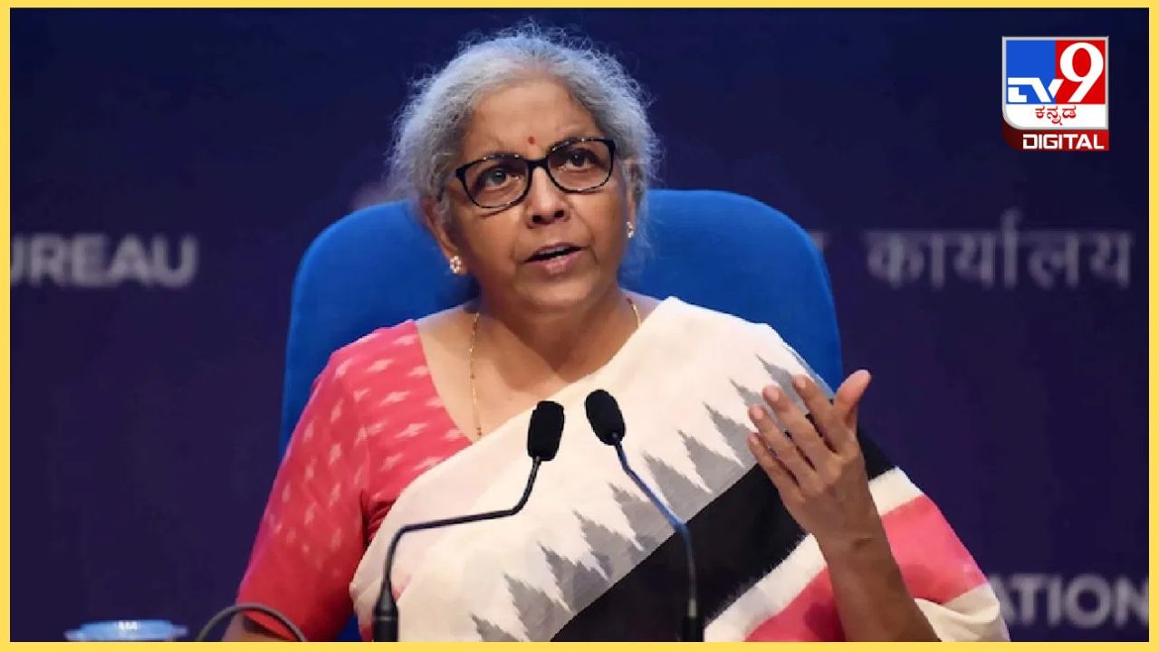 ಭಾರತದಲ್ಲಿ ಚುನಾವಣೆ ಸ್ಪರ್ಧಿಸಲು ಎಷ್ಟು ಹಣ ಬೇಕು? ನಿರ್ಮಲಾ ಹೇಳಿಕೆಯಿಂದ ಮೂಡಿದ ಪ್ರಶ್ನೆಗೆ ಇಲ್ಲಿದೆ ಉತ್ತರ ಭಾರತದಲ್ಲಿ ಚುನಾವಣೆ ಸ್ಪರ್ಧಿಸಲು ಎಷ್ಟು ಹಣ ಬೇಕು? ನಿರ್ಮಲಾ ಹೇಳಿಕೆಯಿಂದ ಮೂಡಿದ ಪ್ರಶ್ನೆಗೆ ಇಲ್ಲಿದೆ ಉತ್ತರ