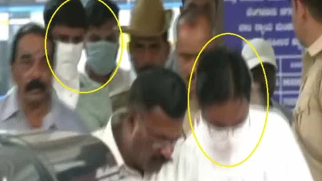 ವಿಧಾನಸೌಧದಲ್ಲಿ ಪಾಕ್ ಪರ ಘೋಷಣೆ ಪ್ರಕರಣ: ಓರ್ವ ಪೊಲೀಸ್ ವಶಕ್ಕೆ, ಇನ್ನಿಬ್ಬರಿಗೆ ನ್ಯಾಯಾಂಗ ಬಂಧನ ವಿಧಾನಸೌಧದಲ್ಲಿ ಪಾಕ್ ಪರ ಘೋಷಣೆ ಪ್ರಕರಣ: ಓರ್ವ ಪೊಲೀಸ್ ವಶಕ್ಕೆ, ಇನ್ನಿಬ್ಬರಿಗೆ ನ್ಯಾಯಾಂಗ ಬಂಧನ