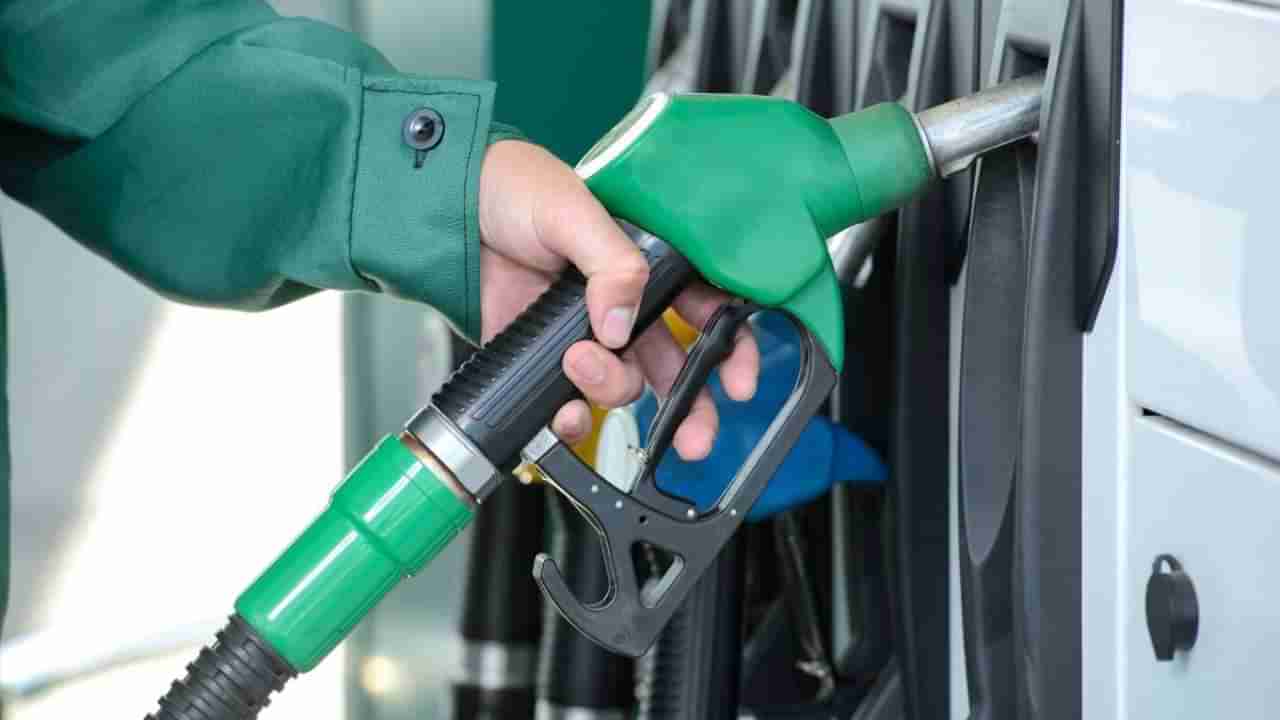 Petrol Diesel Price on March 06: ಉತ್ತರ ಪ್ರದೇಶ ಹಾಗೂ ರಾಜಸ್ಥಾನದಲ್ಲಿ ಪೆಟ್ರೋಲ್ ಬೆಲೆ ಇಳಿಕೆ