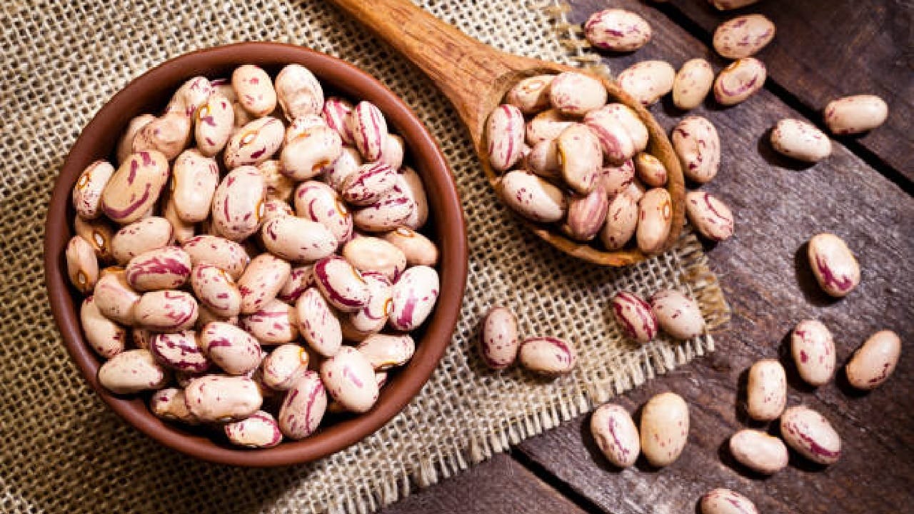 Pinto Beans: ದಿನವೂ ಪಿಂಟೊ ಬೀನ್ಸ್ ತಿನ್ನುವುದು ಒಳ್ಳೆಯದಾ? Pinto Beans: ದಿನವೂ ಪಿಂಟೊ ಬೀನ್ಸ್ ತಿನ್ನುವುದು ಒಳ್ಳೆಯದಾ?