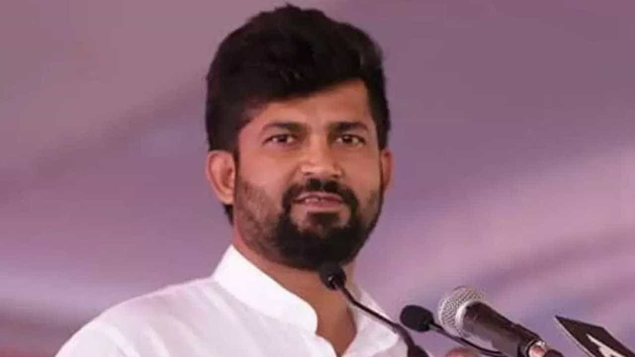 ನಾನು ಮಾಜಿಯಾದರು ಕೆಲಸಕ್ಕಾಗಿ ನನಗೆ ಕರೆ ಮಾಡಿ ಎಂದ ಪ್ರತಾಪ್ ಸಿಂಹ ನಾನು ಮಾಜಿಯಾದರು ಕೆಲಸಕ್ಕಾಗಿ ನನಗೆ ಕರೆ ಮಾಡಿ ಎಂದ ಪ್ರತಾಪ್ ಸಿಂಹ