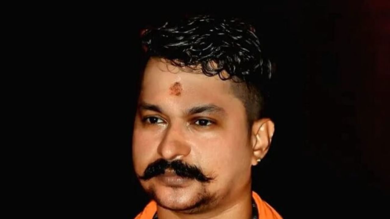 ಹೋಳಿ ಹೆಸರಲ್ಲಿ ಅನೈತಿಕ ಚಟುವಟಿಕೆ ನಡೆದರೆ ಪರಿಣಾಮ ನೆಟ್ಟಗಿರಲ್ಲ: ಬಜರಂಗದಳ ನಾಯಕ ಪುನೀತ್ ಅತ್ತಾವರ ಎಚ್ಚರಿಕೆ ಹೋಳಿ ಹೆಸರಲ್ಲಿ ಅನೈತಿಕ ಚಟುವಟಿಕೆ ನಡೆದರೆ ಪರಿಣಾಮ ನೆಟ್ಟಗಿರಲ್ಲ: ಬಜರಂಗದಳ ನಾಯಕ ಪುನೀತ್ ಅತ್ತಾವರ ಎಚ್ಚರಿಕೆ