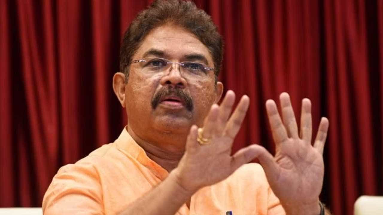 ಬ್ರ್ಯಾಂಡ್ ಬೆಂಗಳೂರು ಮಾಡದಿದ್ದರೂ ಪರವಾಗಿಲ್ಲ, ‘ಬಾಂಬ್ ಬೆಂಗಳೂರು’ ಕಳಂಕ ತರಬೇಡಿ ಎಂದ ಆರ್. ಅಶೋಕ್ ಬ್ರ್ಯಾಂಡ್ ಬೆಂಗಳೂರು ಮಾಡದಿದ್ದರೂ ಪರವಾಗಿಲ್ಲ, ‘ಬಾಂಬ್ ಬೆಂಗಳೂರು’ ಕಳಂಕ ತರಬೇಡಿ ಎಂದ ಆರ್. ಅಶೋಕ್