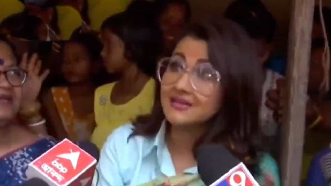 ಹಸುಗಳು ಹುಲ್ಲು ತಿಂದು ಒಳ್ಳೆಯ ಹಾಲು ಕೊಡುತ್ತಿವೆ: ಸಿಂಗೂರ್​ನಲ್ಲಿ ಟಿಎಂಸಿ ಸಾಧನೆ ಬಗ್ಗೆ ಅಭ್ಯರ್ಥಿ ಹೊಗಳಿಕೆ ಇದು