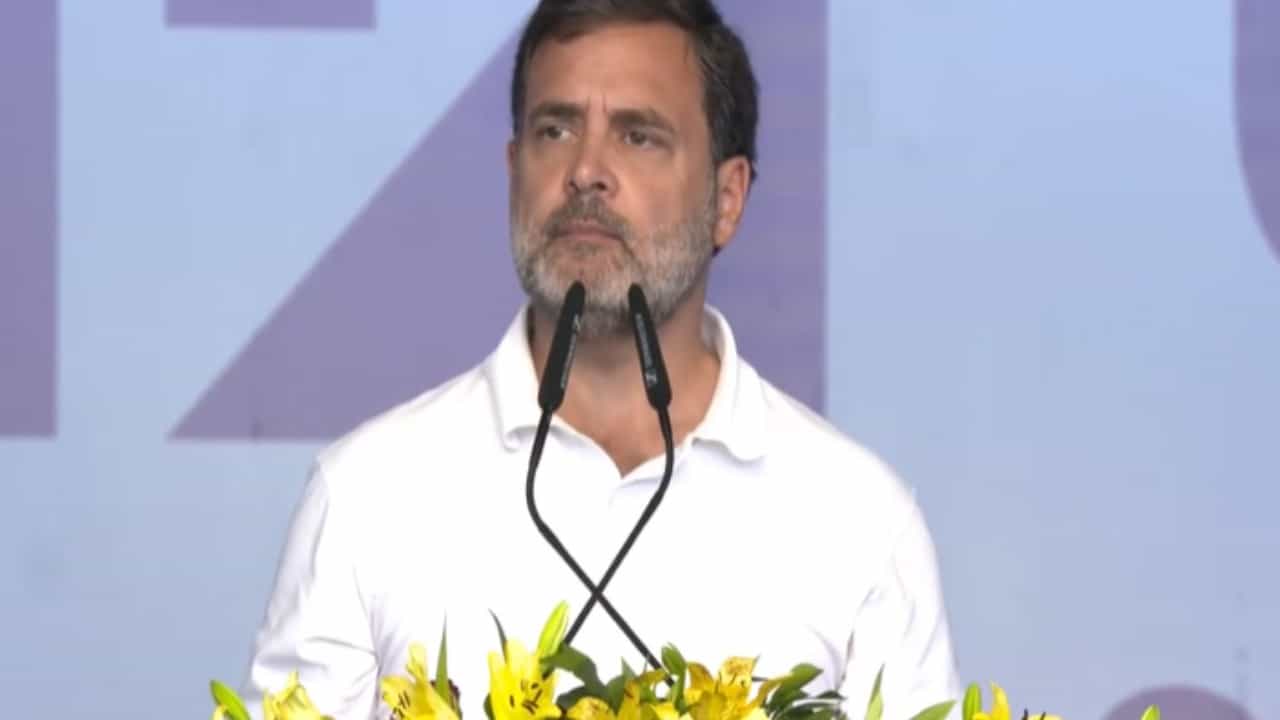 ಬಿಜೆಪಿ ಮ್ಯಾಚ್ ಫಿಕ್ಸಿಂಗ್ ಮಾಡುತ್ತಿದೆ, 400 ದಾಟಲು 'ಅಂಪೈರ್'ಗಳನ್ನು ಆಯ್ಕೆ ಮಾಡಿದ್ದಾರೆ ಪ್ರಧಾನಿ: ರಾಹುಲ್ ಗಾಂಧಿ ಬಿಜೆಪಿ ಮ್ಯಾಚ್ ಫಿಕ್ಸಿಂಗ್ ಮಾಡುತ್ತಿದೆ, 400 ದಾಟಲು 'ಅಂಪೈರ್'ಗಳನ್ನು ಆಯ್ಕೆ ಮಾಡಿದ್ದಾರೆ ಪ್ರಧಾನಿ: ರಾಹುಲ್ ಗಾಂಧಿ