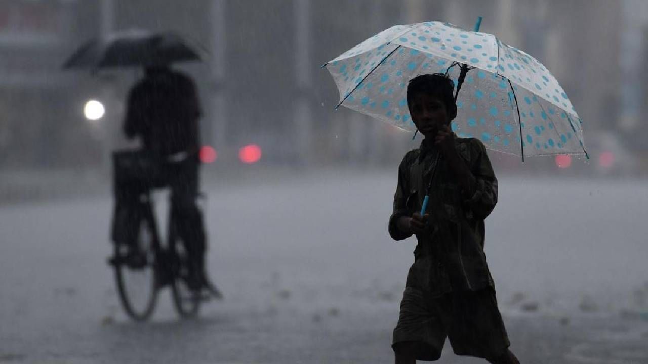 Karnataka Weather: ಬೆಂಗಳೂರು, ಹಾಸನ, ಚಿಕ್ಕಮಗಳೂರು ಸೇರಿ 25ಕ್ಕೂ ಅಧಿಕ ಜಿಲ್ಲೆಗಳಲ್ಲಿ ಮಳೆ ಸಾಧ್ಯತೆ