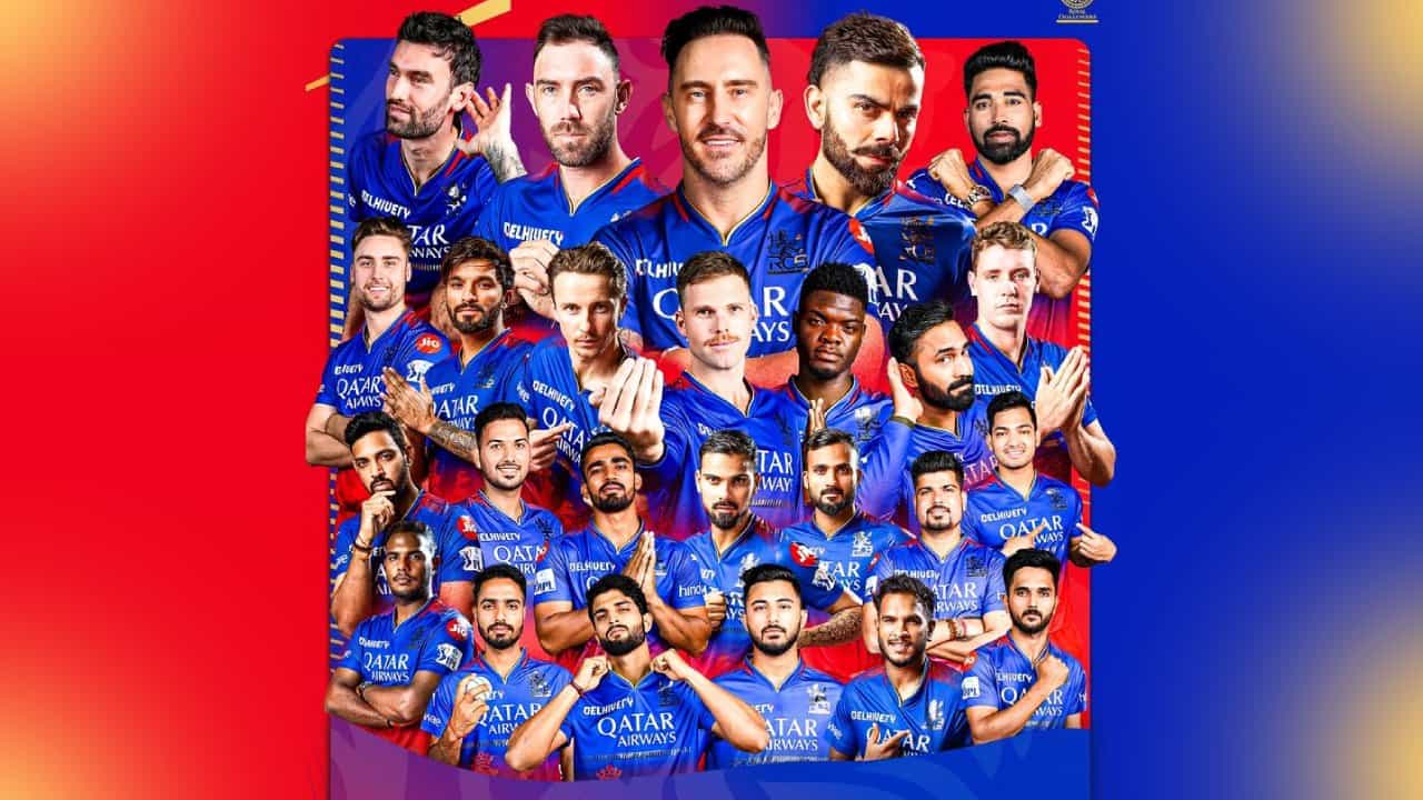 ರಂಗು ರಂಗಿನ ಕ್ರಿಕೆಟ್ ಟೂರ್ನಿ ಇಂಡಿಯನ್ ಪ್ರೀಮಿಯರ್ ಲೀಗ್ (IPL 2024) ರಂಗೇಲು ಇನ್ನು ಉಳಿದಿರುವುದು ದಿನಗಳು ಮಾತ್ರ. ಶುಕ್ರವಾರದಿಂದ ಐಪಿಎಲ್ ಸೀಸನ್ 17 ಆರಂಭವಾಗಲಿದ್ದು, ಮೊದಲ ಪಂದ್ಯದಲ್ಲಿ ಸಿಎಸ್ಕೆ ಮತ್ತು ಆರ್ಸಿಬಿ ತಂಡಗಳು ಕಣಕ್ಕಿಳಿಯಲಿದೆ. ಈ ಪಂದ್ಯದಲ್ಲಿ ಚೆನ್ನೈ ಸೂಪರ್ ಕಿಂಗ್ಸ್ ತಂಡವನ್ನು ಬಗ್ಗು ಬಡಿದು ಶುಭಾರಂಭ ಮಾಡುವ ಇರಾದೆಯಲ್ಲಿದೆ ಆರ್ಸಿಬಿ.