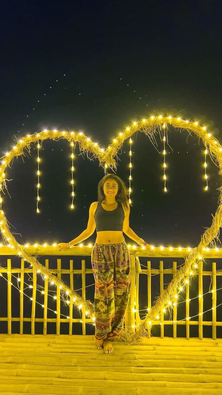 ಉಡುಪಿಗೆ ತೆರಳಿ ಸಂಗೀತಾ ಶೃಂಗೇರಿ ಅವರು ಫೋಟೋಸ್ ಕ್ಲಿಕ್ಕಿಸಿಕೊಂಡು ಮಿಂಚಿದ್ದಾರೆ.