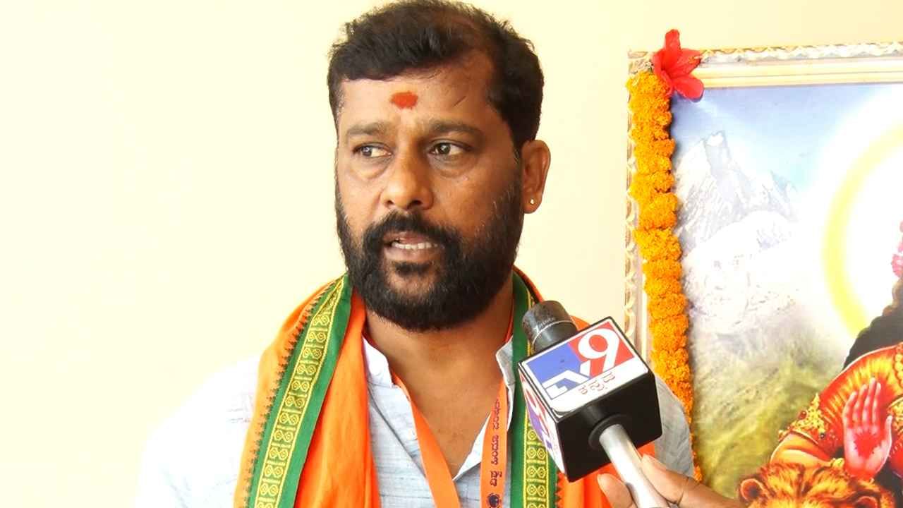 ರಾಮೇಶ್ವರಂ ಕೆಫೆ ಬಾಂಬ್ ಸ್ಫೋಟ: ಶಂಕಿತ ಉಗ್ರ ಮದರಸದಲ್ಲಿ ತಲೆಮರೆಸಿಕೊಂಡಿರುವ ಶಂಕೆ: VHP ರಾಮೇಶ್ವರಂ ಕೆಫೆ ಬಾಂಬ್ ಸ್ಫೋಟ: ಶಂಕಿತ ಉಗ್ರ ಮದರಸದಲ್ಲಿ ತಲೆಮರೆಸಿಕೊಂಡಿರುವ ಶಂಕೆ: VHP