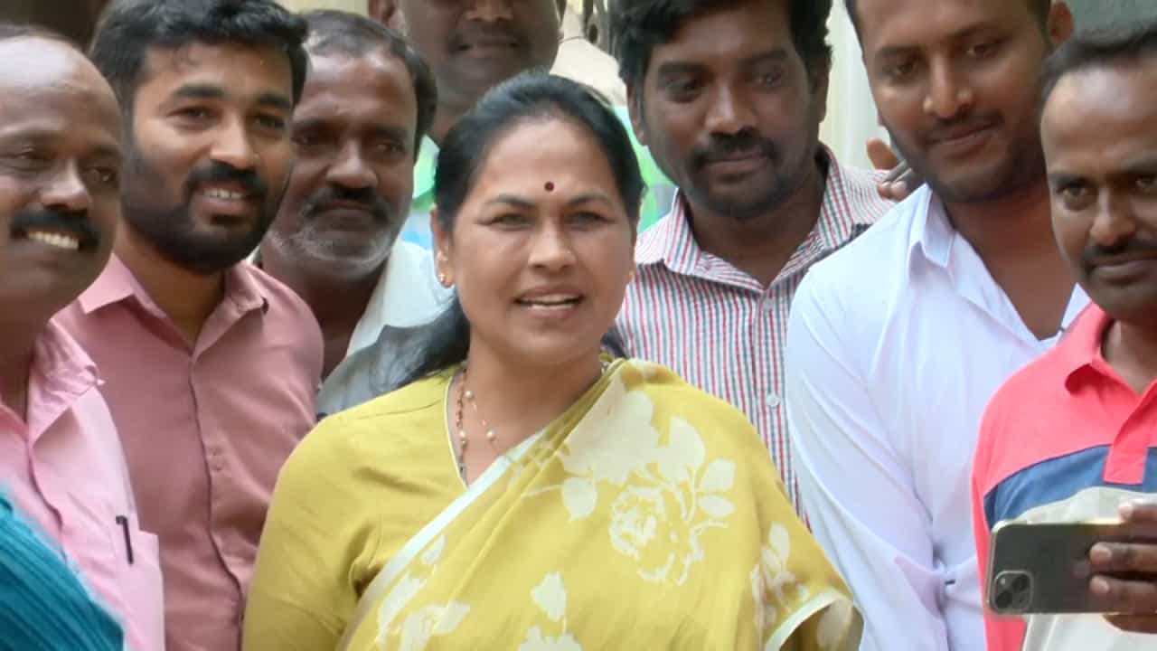 ವಿರೋಧ ಮಾಡುವವರಿಗೆ ಟಿಕೆಟ್ ಸಿಗಲ್ಲ: ಸಿಟಿ ರವಿ ವಿರುದ್ಧ ಶೋಭಾ ಕರಂದ್ಲಾಜೆ ಪರೋಕ್ಷ ವಾಗ್ದಾಳಿ ವಿರೋಧ ಮಾಡುವವರಿಗೆ ಟಿಕೆಟ್ ಸಿಗಲ್ಲ: ಸಿಟಿ ರವಿ ವಿರುದ್ಧ ಶೋಭಾ ಕರಂದ್ಲಾಜೆ ಪರೋಕ್ಷ ವಾಗ್ದಾಳಿ