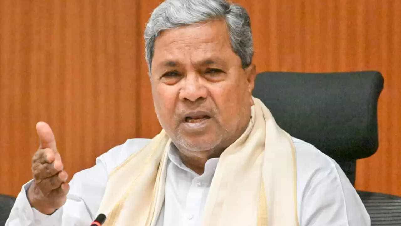 ಮೈಸೂರಿನಲ್ಲಿ ಅಡ್ಜಸ್ಟ್ಮೆಂಟ್ ರಾಜಕಾರಣ ಆರೋಪಕ್ಕೆ ಸಿಎಂ ಸಿದ್ದರಾಮಯ್ಯ ಗರಂ! ಮೈಸೂರಿನಲ್ಲಿ ಅಡ್ಜಸ್ಟ್ಮೆಂಟ್ ರಾಜಕಾರಣ ಆರೋಪಕ್ಕೆ ಸಿಎಂ ಸಿದ್ದರಾಮಯ್ಯ ಗರಂ!