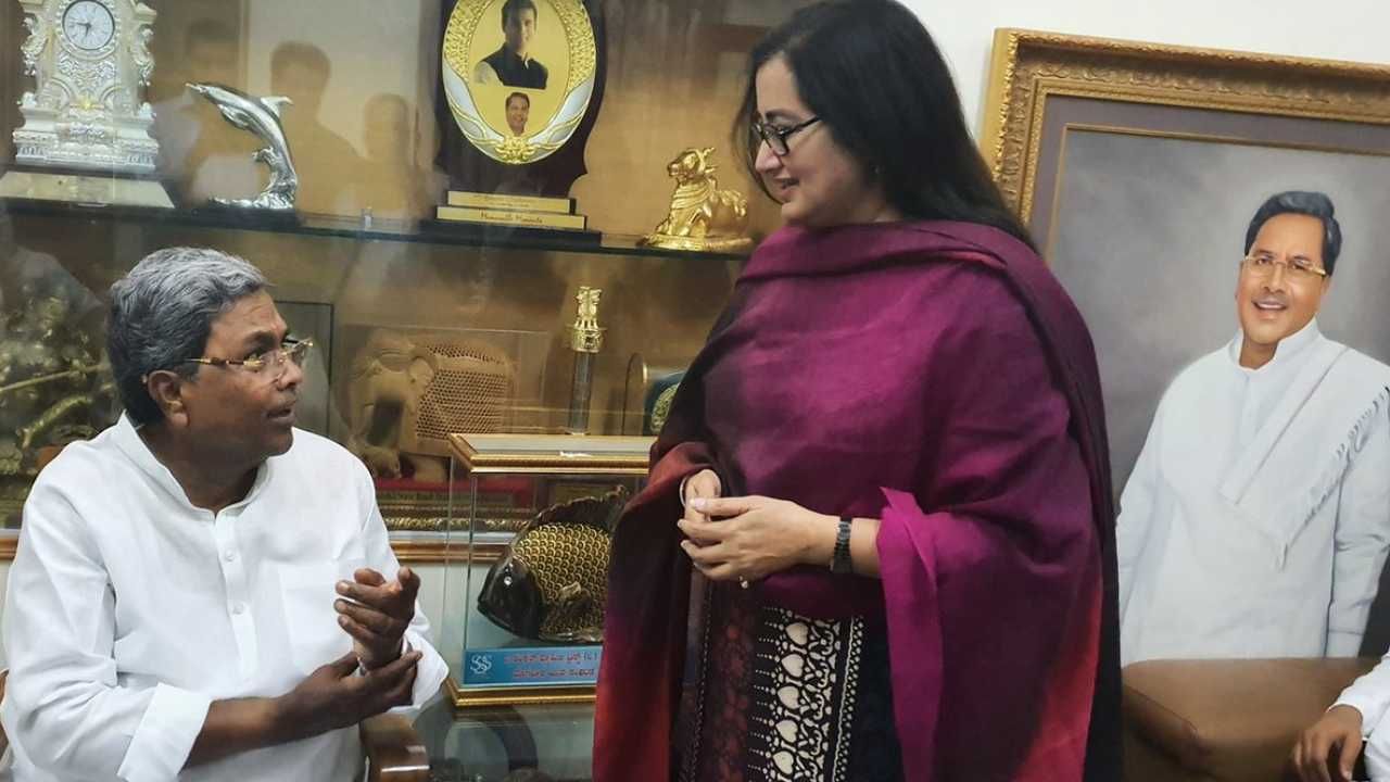 ಮಂಡ್ಯ ಲೋಕಸಭಾ ಟಿಕೆಟ್ಗಾಗಿ ತಿಕ್ಕಾಟ: ಸುಮಲತಾಗೆ ಮೈತ್ರಿ ಟಿಕೆಟ್ ಕೊಡಬೇಕಾ? ಸಿಎಂ ಸಿದ್ದರಾಮಯ್ಯ ಪ್ರಶ್ನೆ