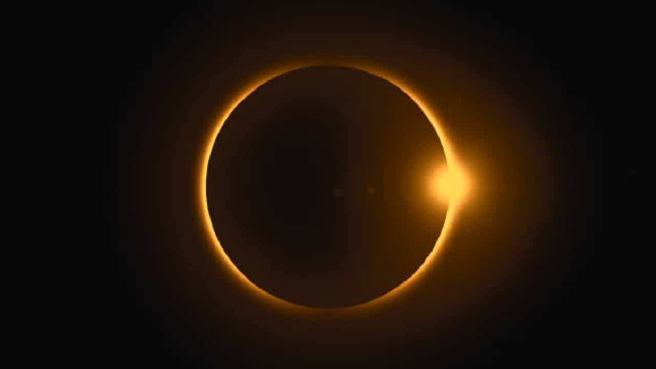 Solar Eclipse 2024: ಸಂಪೂರ್ಣ ಸೂರ್ಯ ಗ್ರಹಣ ಯಾವಾಗ ಸಂಭವಿಸುತ್ತದೆ? ಭಾರತದಲ್ಲೂ ಗೋಚರವಾಗುತ್ತಾ?