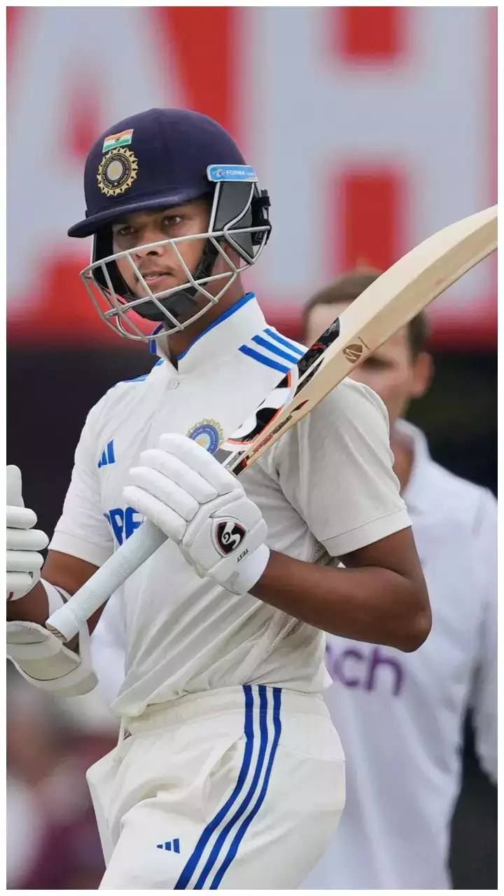 ಯಶಸ್ವಿ ಜೈಸ್ವಾಲ್ 1000 ರನ್‌ಗಳ ಗಡಿ ದಾಟಲು ಜೈಸ್ವಾಲ್ ಒಂಬತ್ತು ಪಂದ್ಯಗಳನ್ನು ತೆಗೆದುಕೊಂಡರು, ಮಾರ್ಚ್ 7 ರಂದು ಇಂಗ್ಲೆಂಡ್ ವಿರುದ್ಧ ಮೈಲಿಗಲ್ಲನ್ನು ತಲುಪಿದರು.