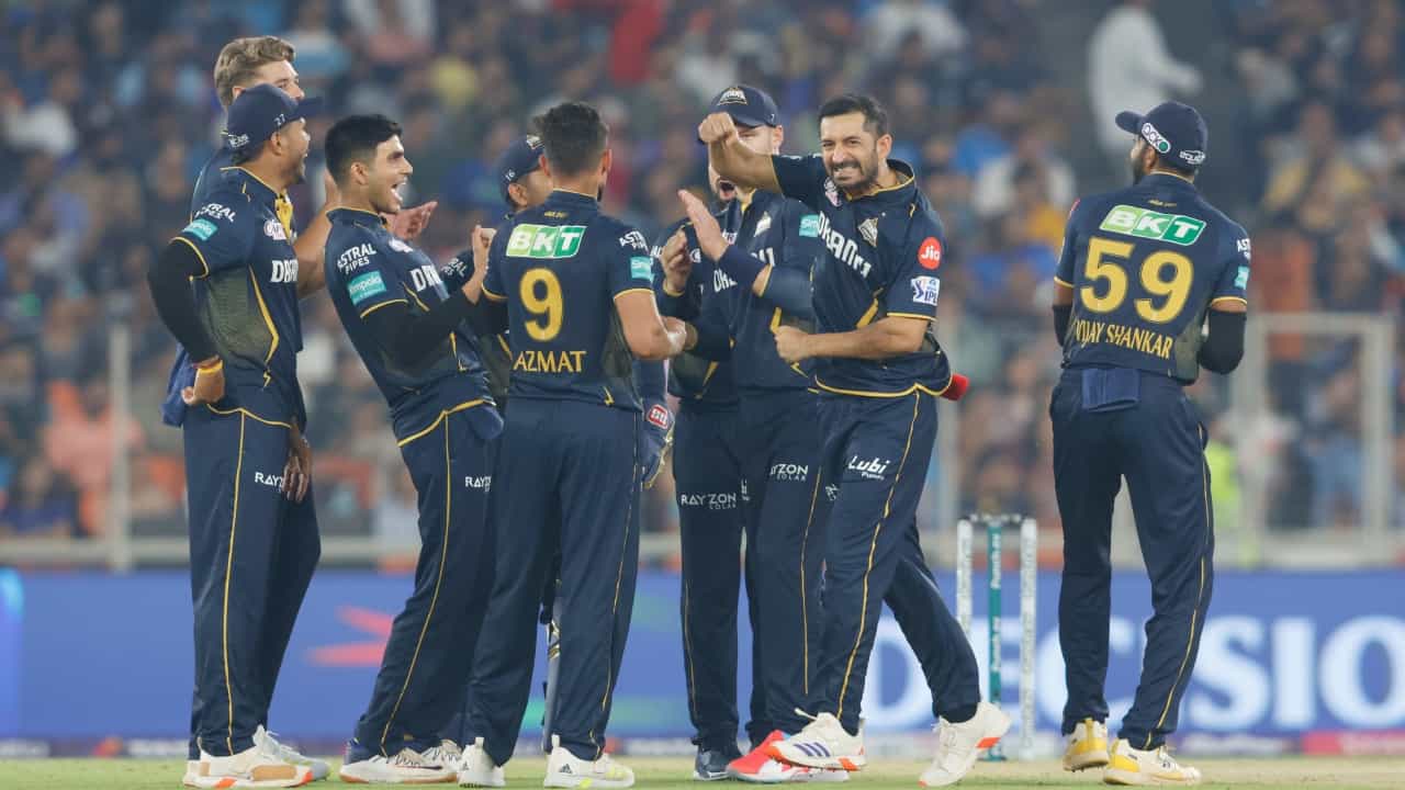 IPL 2024: ಮಾಜಿ ನಾಯಕ ಹಾರ್ದಿಕ್ ಪಾಂಡ್ಯಗೆ ಸೋಲಿನ ಶಾಕ್ ನೀಡಿದ ಗುಜರಾತ್..! IPL 2024: ಮಾಜಿ ನಾಯಕ ಹಾರ್ದಿಕ್ ಪಾಂಡ್ಯಗೆ ಸೋಲಿನ ಶಾಕ್ ನೀಡಿದ ಗುಜರಾತ್..!