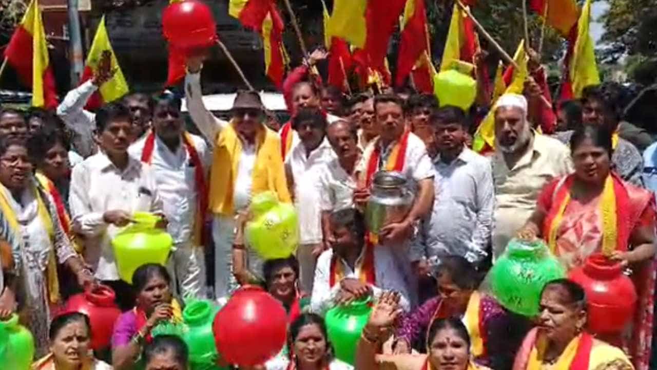 ರಾಜ್ಯದಲ್ಲಿ ನೀರಿಲ್ಲ, ಚುನಾವಣೆ ಮುಂದೂಡುವಂತೆ ವಾಟಾಳ್ ನಾಗರಾಜ್ ಆಗ್ರಹ ರಾಜ್ಯದಲ್ಲಿ ನೀರಿಲ್ಲ, ಚುನಾವಣೆ ಮುಂದೂಡುವಂತೆ ವಾಟಾಳ್ ನಾಗರಾಜ್ ಆಗ್ರಹ