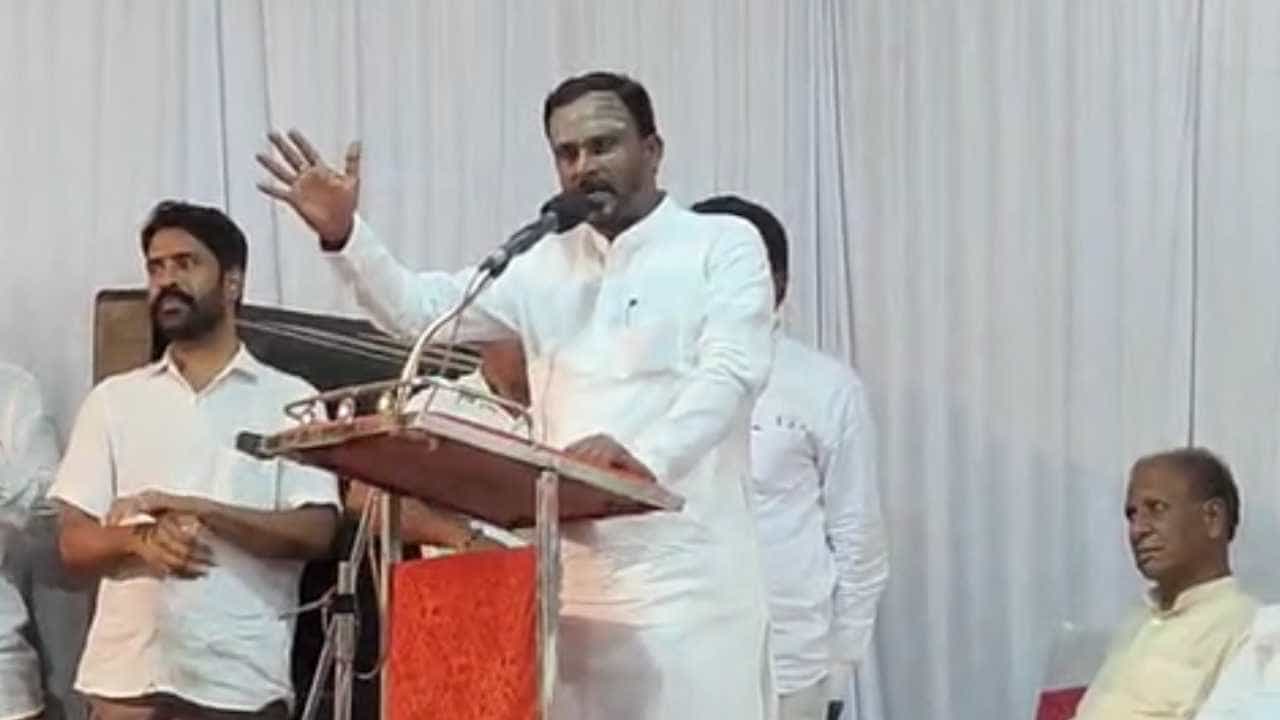 ಪಕ್ಷಕ್ಕೆ‌ ರುಂಡ ಕೊಡ್ತೀನಿ, ವೈಯಕ್ತಿಕ ಬಂದರೆ ಯಾವ‌ ಮಗನಿಗೂ ಬಗ್ಗೋದಿಲ್ಲ: ವಿಜಯಾನಂದ‌ ಕಾಶಪ್ಪನವರ್