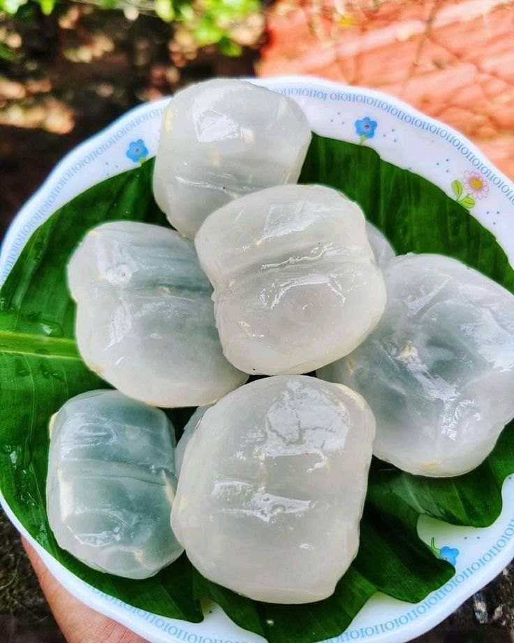 ತಾಳೆ ಹಣ್ಣಿನಲ್ಲಿ ವಿಟಮಿನ್ ಎ, ಬಿ, ಸಿ, ಕಬ್ಬಿಣ, ಸತು, ರಂಜಕ ಮತ್ತು ಪೊಟ್ಯಾಸಿಯಮ್ ಸಮೃದ್ಧವಾಗಿದೆ.