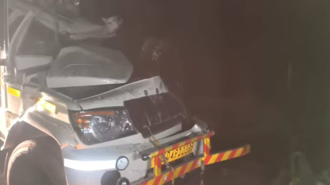 ಛತ್ತೀಸ್ಗಢ ಹೆದ್ದಾರಿಯಲ್ಲಿ ಕಾರಿಗೆ ಡಿಕ್ಕಿ ಹೊಡೆದ ಪಿಕಪ್, ಮೂವರು ಮಕ್ಕಳ ಸಮೇತ 10 ಮಂದಿ ಸಾವು ಛತ್ತೀಸ್ಗಢ ಹೆದ್ದಾರಿಯಲ್ಲಿ ಕಾರಿಗೆ ಡಿಕ್ಕಿ ಹೊಡೆದ ಪಿಕಪ್, ಮೂವರು ಮಕ್ಕಳ ಸಮೇತ 10 ಮಂದಿ ಸಾವು