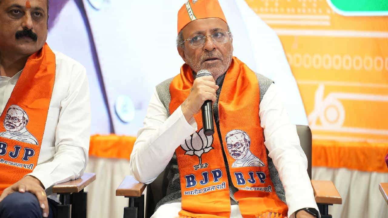 ನರೇಂದ್ರ ಮೋದಿ ನಿಜವಾದ ಪ್ರಜಾಪ್ರಭುತ್ವವಾದಿ: ಅರ್ಜುನ್ ಮೊಧ್ವಾಡಿಯಾ ನರೇಂದ್ರ ಮೋದಿ ನಿಜವಾದ ಪ್ರಜಾಪ್ರಭುತ್ವವಾದಿ: ಅರ್ಜುನ್ ಮೊಧ್ವಾಡಿಯಾ