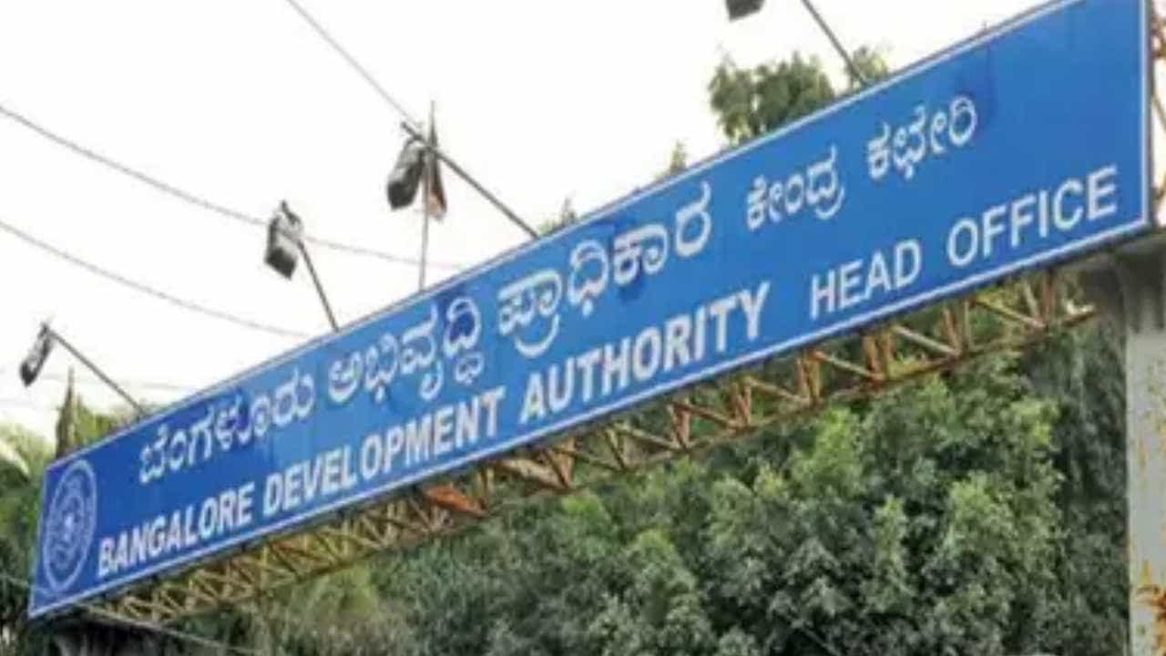 ಗುತ್ತಿಗೆದಾರರಿಗೆ ಹಣ ನೀಡಲು ನಿವೇಶನ ಒತ್ತೆ ಆರೋಪ: ಬಿಡಿಎ ವಿರುದ್ಧ ಚುನಾವಣಾ ಆಯೋಗಕ್ಕೆ ದೂರು