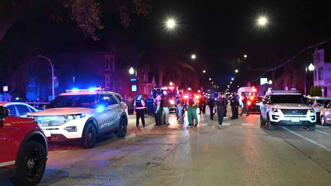 Chicago Shooting: ಚಿಕಾಗೋದಲ್ಲಿ ಅಪರಿಚಿತರಿಂದ ಗುಂಡಿನ ದಾಳಿ, ಓರ್ವ ಬಾಲಕಿ ಸಾವು, 10 ಮಕ್ಕಳಿಗೆ ಗಾಯ