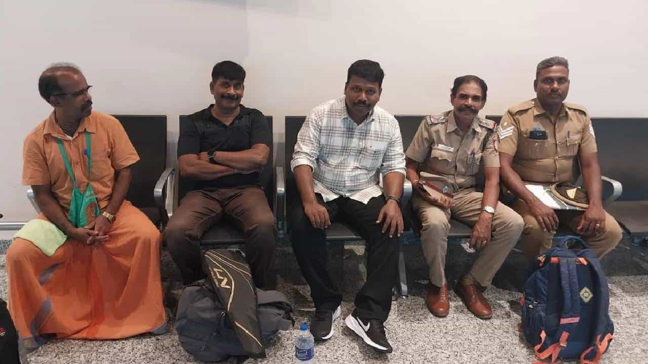 ಭಾರತ ತೊರೆದ ರಾಜೀವ್ ಗಾಂಧಿ ಹತ್ಯೆ ಪ್ರಕರಣದ ಮೂವರು ಅಪರಾಧಿಗಳು ಭಾರತ ತೊರೆದ ರಾಜೀವ್ ಗಾಂಧಿ ಹತ್ಯೆ ಪ್ರಕರಣದ ಮೂವರು ಅಪರಾಧಿಗಳು
