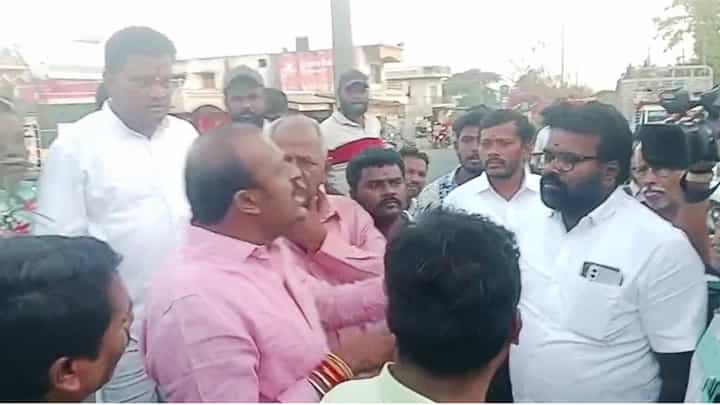 ಕೋಲಾರ ಕ್ಷೇತ್ರದಲ್ಲಿ ಬಿಜೆಪಿ ಮುಖಂಡರ ಅಸಮಾಧಾನ ಸ್ಫೋಟ; ಬೆಂಬಲಿಗರ ನಡುವೆ ಗಲಾಟೆ ಕೋಲಾರ ಕ್ಷೇತ್ರದಲ್ಲಿ ಬಿಜೆಪಿ ಮುಖಂಡರ ಅಸಮಾಧಾನ ಸ್ಫೋಟ; ಬೆಂಬಲಿಗರ ನಡುವೆ ಗಲಾಟೆ