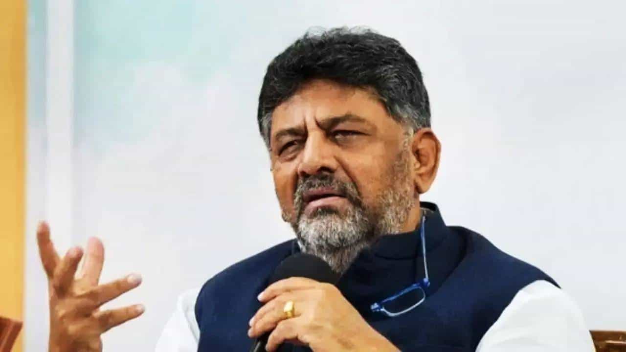 ಬಿಜೆಪಿ ನಾಯಕರ ವಿರುದ್ಧ ಅವಹೇಳನಕಾರಿ ಪೋಸ್ಟ್: ಡಿಕೆ ಶಿವಕುಮಾರ್ ವಿರುದ್ಧ ಎಫ್ಐಆರ್ ದಾಖಲು ಬಿಜೆಪಿ ನಾಯಕರ ವಿರುದ್ಧ ಅವಹೇಳನಕಾರಿ ಪೋಸ್ಟ್: ಡಿಕೆ ಶಿವಕುಮಾರ್ ವಿರುದ್ಧ ಎಫ್ಐಆರ್ ದಾಖಲು