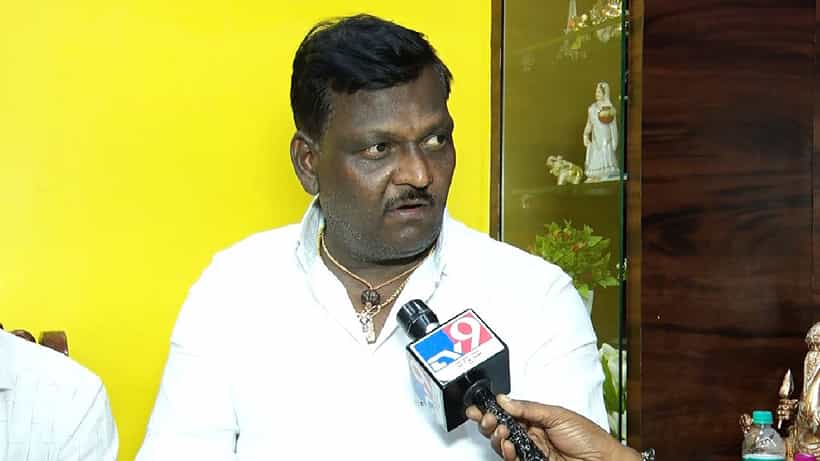 ಹುಬ್ಬಳ್ಳಿ: ಫಯಾಜ್ ತಂದೆ ತಾಯಿ ವಿರುದ್ಧ ದೂರು ಕೊಡ್ತೀನಿ ಅರೆಸ್ಟ್ ಮಾಡಿ ಎಂದ ನೇಹಾ ತಂದೆ