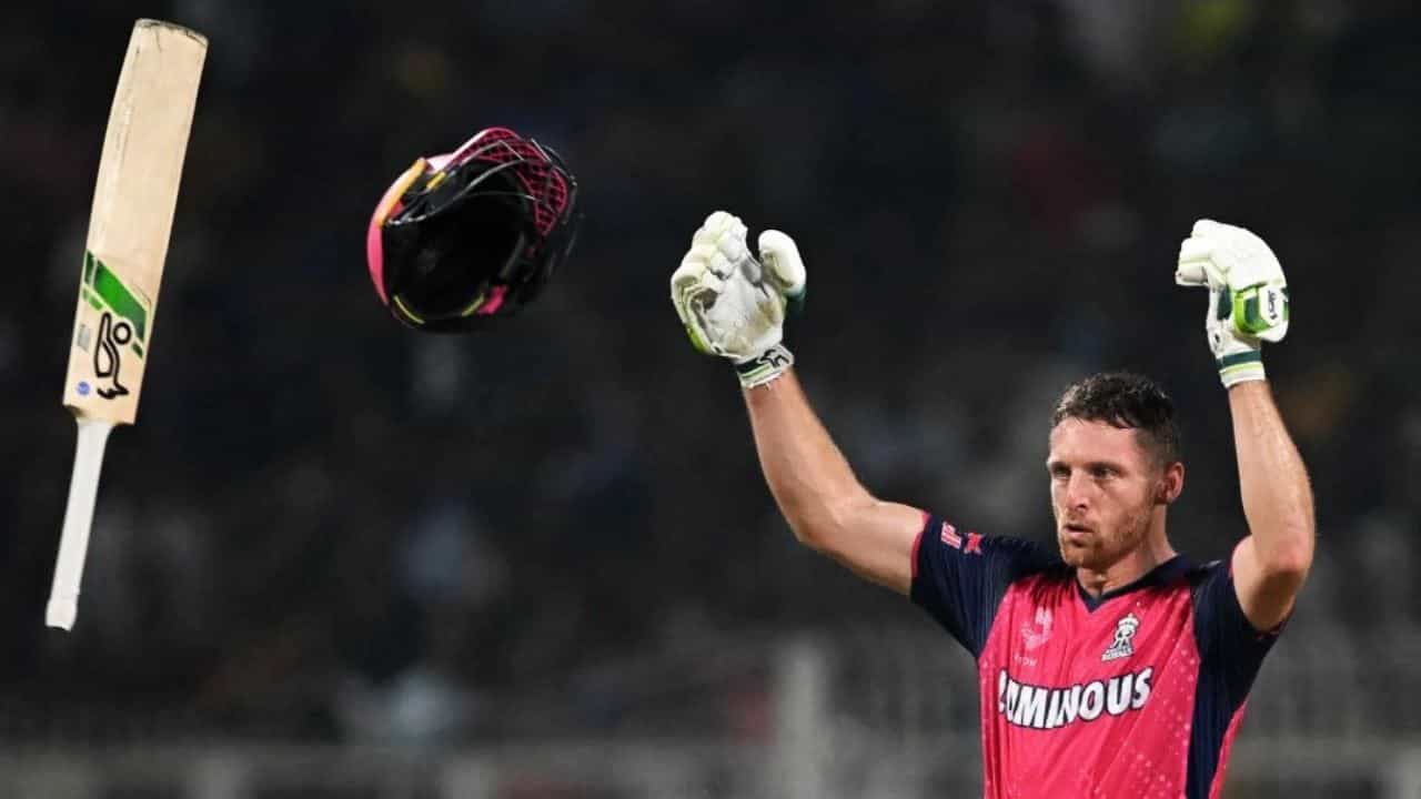 ಇಂಡಿಯನ್ ಪ್ರೀಮಿಯರ್ ಲೀಗ್ (IPL 2024) ಸೀಸನ್ 17 ರ 31ನೇ ಪಂದ್ಯದಲ್ಲಿ ಭರ್ಜರಿ ಶತಕ ಸಿಡಿಸುವ ಮೂಲಕ ಜೋಸ್ ಬಟ್ಲರ್ (Jos Buttler) ರಾಜಸ್ಥಾನ್ ರಾಯಲ್ಸ್ ತಂಡಕ್ಕೆ ರೋಚಕ ಜಯ ತಂದುಕೊಟ್ಟಿದ್ದಾರೆ. ಕೊಲ್ಕತ್ತಾದ ಈಡನ್ ಗಾರ್ಡನ್ಸ್ ಮೈದಾನದಲ್ಲಿ ನಡೆದ ಈ ಪಂದ್ಯದಲ್ಲಿ ಮೊದಲು ಬ್ಯಾಟ್ ಮಾಡಿದ ಕೆಕೆಆರ್ ತಂಡವು ನಿಗದಿತ 20 ಓವರ್ಗಳಲ್ಲಿ 6 ವಿಕೆಟ್ ಕಳೆದುಕೊಂಡು 223 ರನ್ ಕಲೆಹಾಕಿತು.