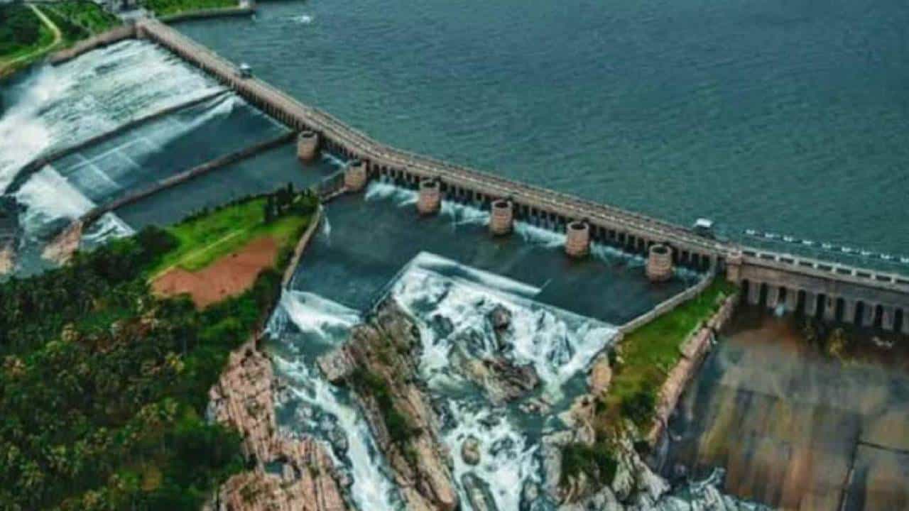 Karnataka Dam Water Level: ಕೆಆರ್ಎಸ್ನಲ್ಲಿ ಕೇವಲ 13 ಟಿಎಂಸಿ ನೀರು, ಏ.07ರ ರಾಜ್ಯದ ಪ್ರಮುಖ ಡ್ಯಾಂಗಳ ನೀರಿನ ಮಟ್ಟ ವಿವರ ಇಲ್ಲಿದೆ Karnataka Dam Water Level: ಕೆಆರ್ಎಸ್ನಲ್ಲಿ ಕೇವಲ 13 ಟಿಎಂಸಿ ನೀರು, ಏ.07ರ ರಾಜ್ಯದ ಪ್ರಮುಖ ಡ್ಯಾಂಗಳ ನೀರಿನ ಮಟ್ಟ ವಿವರ ಇಲ್ಲಿದೆ