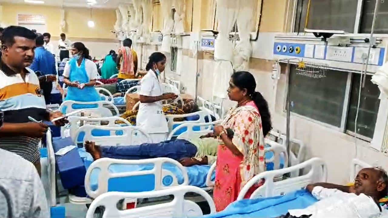 ತುಮಕೂರು: ರಾಮ ನವಮಿ ಪಾನಕ, ಮಜ್ಜಿಗೆ ಸೇವಿಸಿ ಒಂದೇ ಗ್ರಾಮದ 45 ಜನ ಅಸ್ವಸ್ಥ