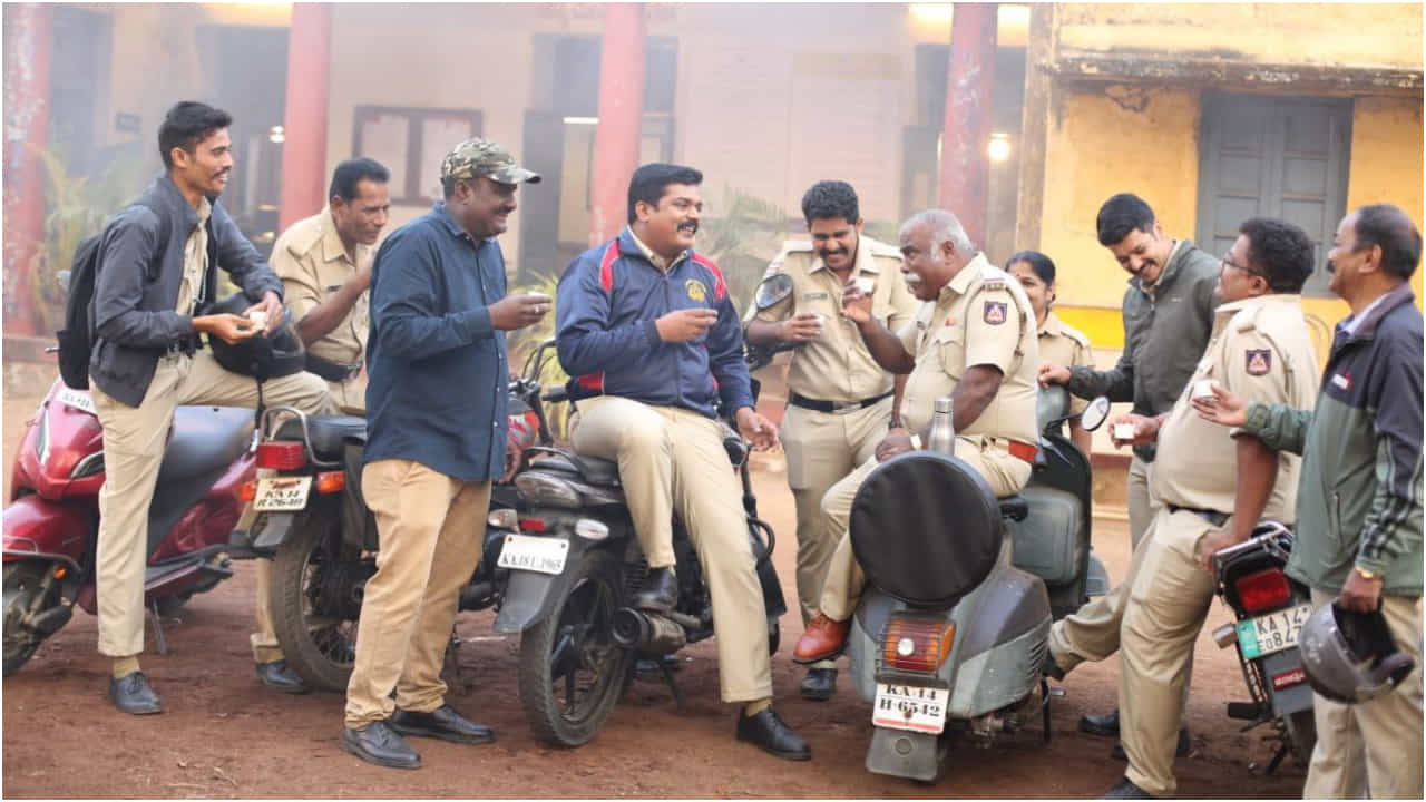 ಪೊಲೀಸ್ ಧ್ವಜ ದಿನಾಚರಣೆಗೆ ಶುಭಾಶಯ ತಿಳಿಸಿದ ‘ಲಾಫಿಂಗ್ ಬುದ್ಧ’ ಸಿನಿಮಾ ಬಳಗ