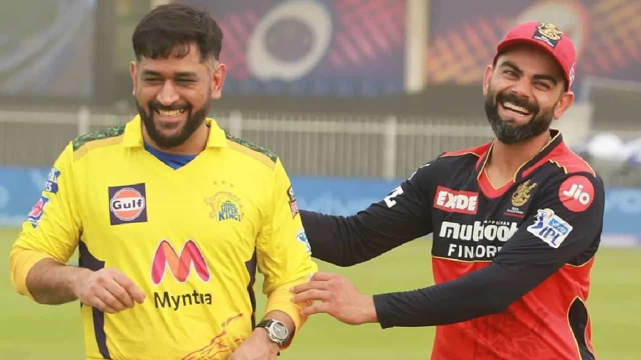 ಇಂಡಿಯನ್ ಪ್ರೀಮಿಯರ್ ಲೀಗ್ನ (IPL 2024) 29ನೇ ಪಂದ್ಯದಲ್ಲಿ ಕಣಕ್ಕಿಳಿಯುವ ಮೂಲಕ ಮಹೇಂದ್ರ ಸಿಂಗ್ ಧೋನಿ (MS Dhoni) ವಿಶೇಷ ದಾಖಲೆ ಬರೆದಿದ್ದಾರೆ. ಅದು ಕೂಡ ದಾಖಲೆಗಳ ಸರದಾರ ವಿರಾಟ್ ಕೊಹ್ಲಿಯ ಹೆಸರಿನಲ್ಲಿದ್ದ ಅಪರೂಪದ ದಾಖಲೆಯನ್ನು ಸರಿಗಟ್ಟುವ ಮೂಲಕ ಎಂಬುದು ವಿಶೇಷ.