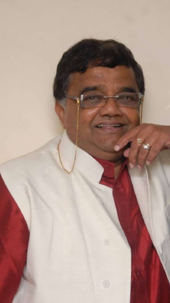 ಹಿರಿಯ ನಟ,ನಿರ್ಮಾಪಕ, ದ್ವಾರಕೀಶ್ ಅವರು ಇಂದು (ಏ. 16) ನಿಧನ ಹೊಂದಿದ್ದಾರೆ.